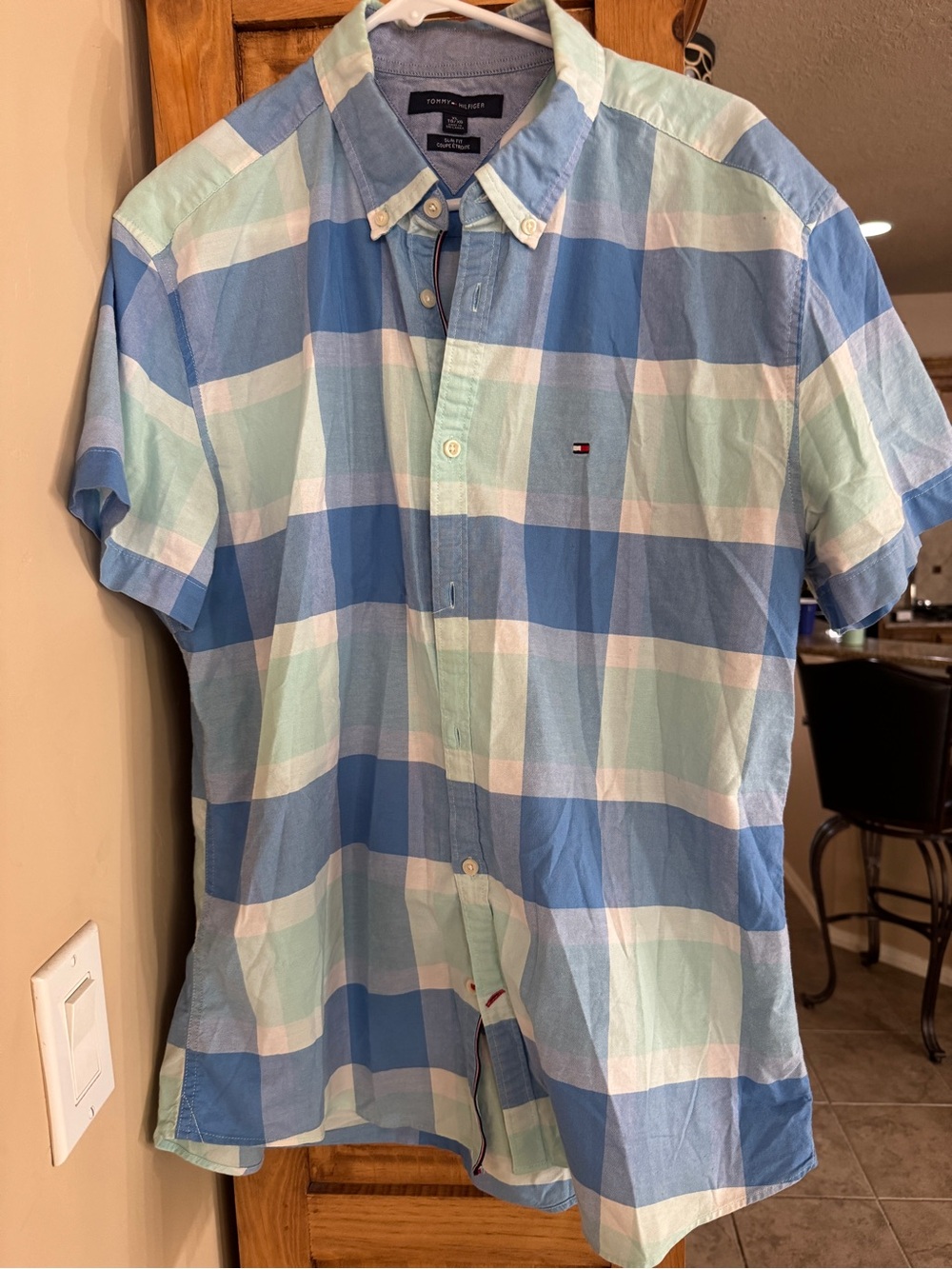 Tommy Hilfiger Men’s Slim Fit Blue Plaid Stretch Shirt 16.5 34/35
